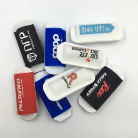 Cross-Country Ski Strap Logóval